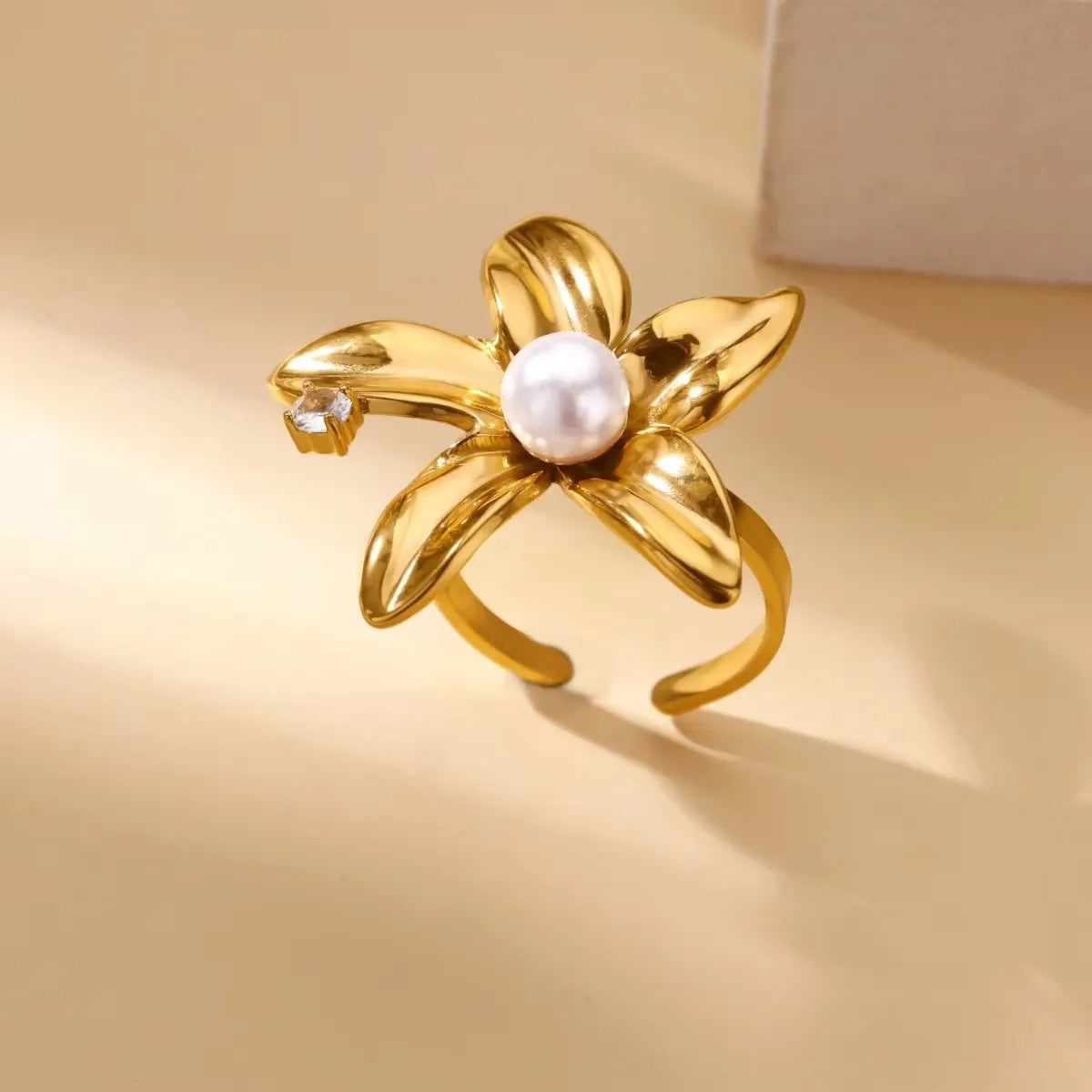 Pearl Blossom Ring