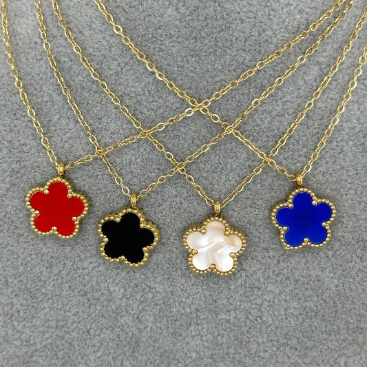 Ann-Viraa Nature’s Embrace Necklace