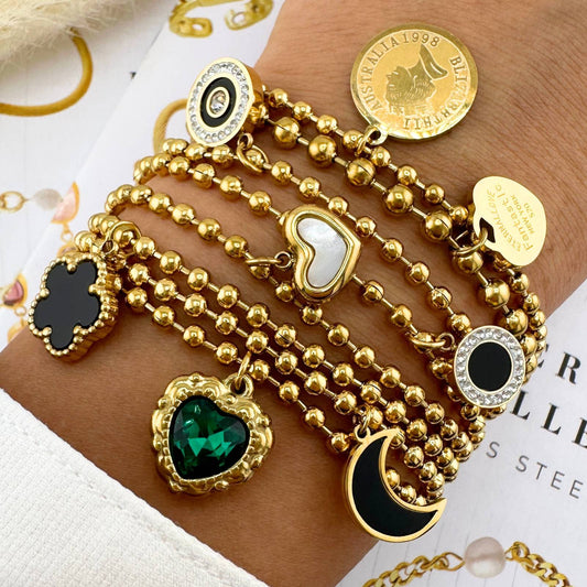 Ann-Viraa Heart Bracelet