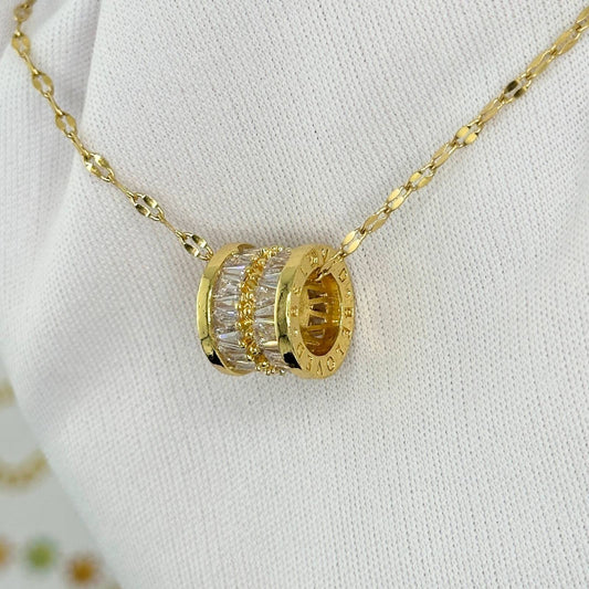 Ann-Viraa Crystal Necklace