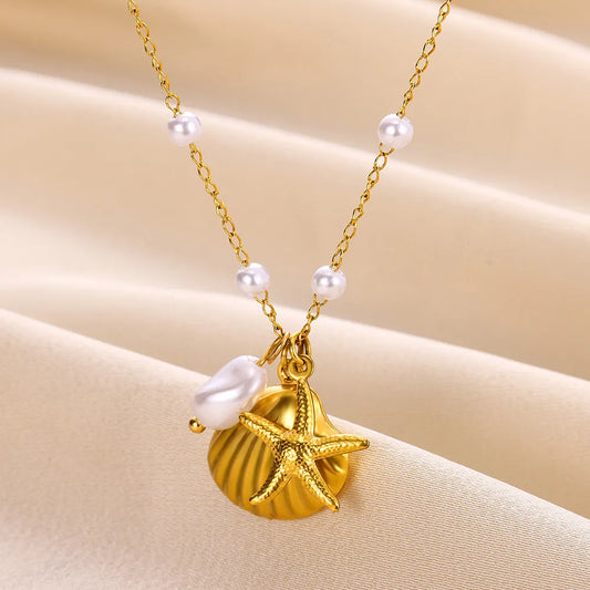 Coastal Charm Pearl Necklace