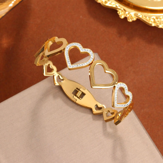 Amour Heart Bangle Bracelet