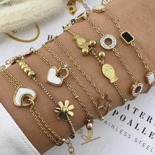Ann-Viraa Heart Bracelet